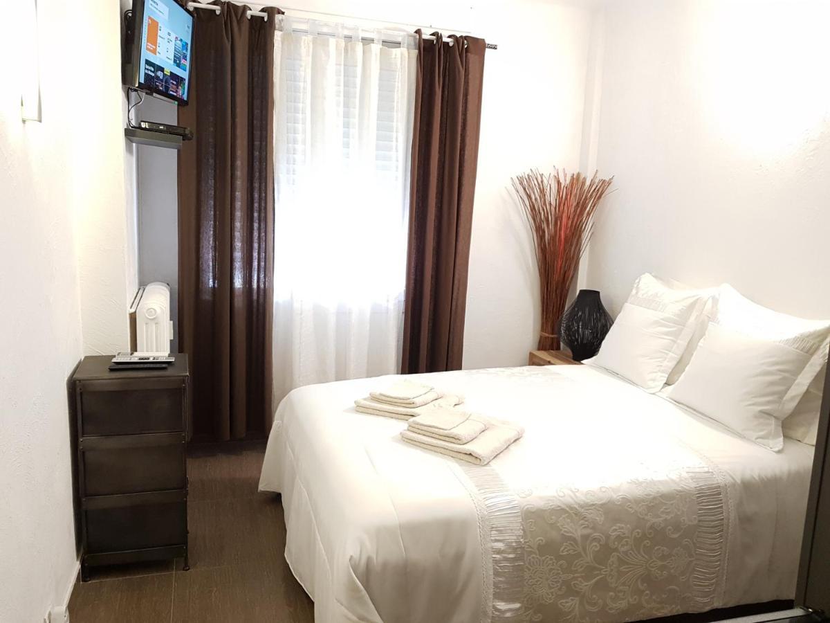 Les Pieds Dans L'Eau Bed & Breakfast Ница Екстериор снимка